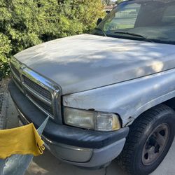 Dodge Ram  1999