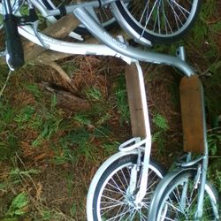 Schwinn Shuffle Deluxe Scooter