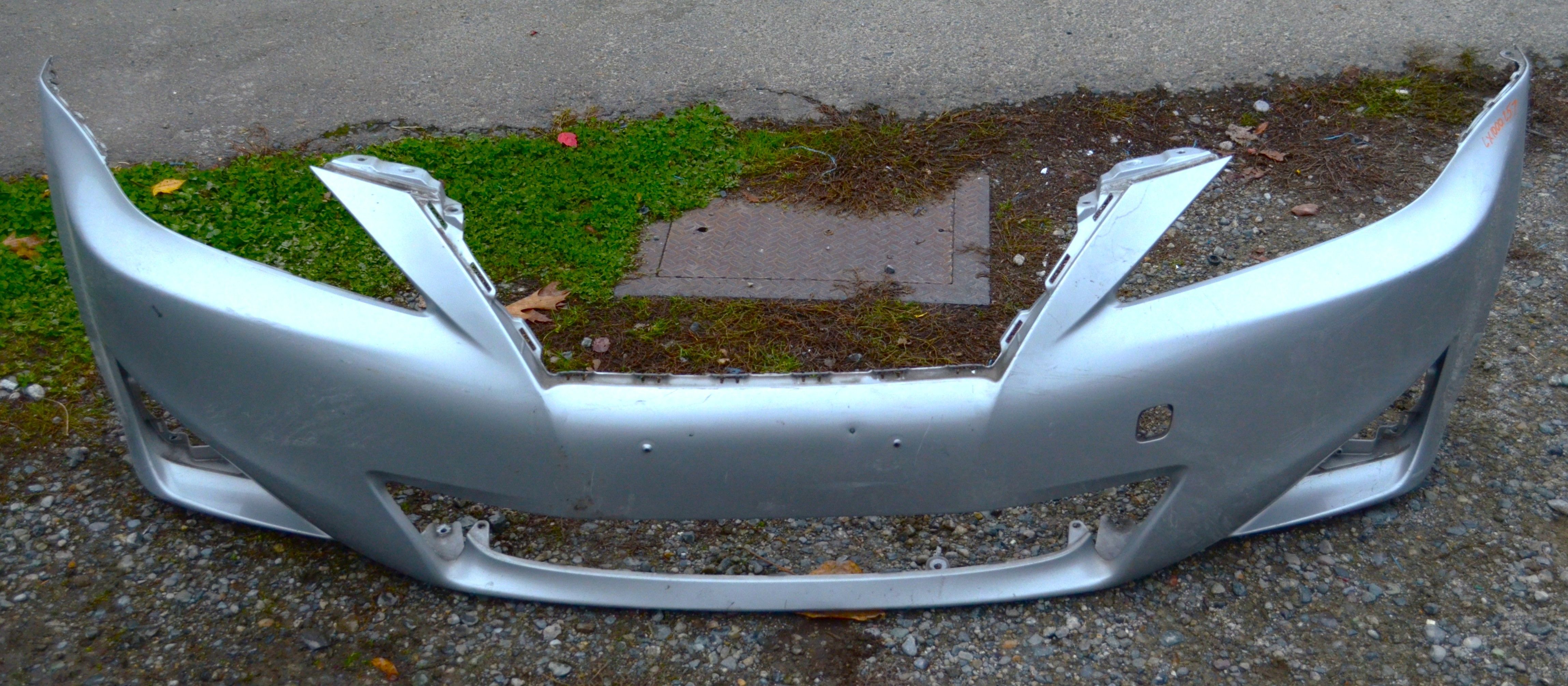 USED REF#U0361 || 2013-2015 LEXUS IS250/IS350 || FRONT BUMPER COVER ONLY