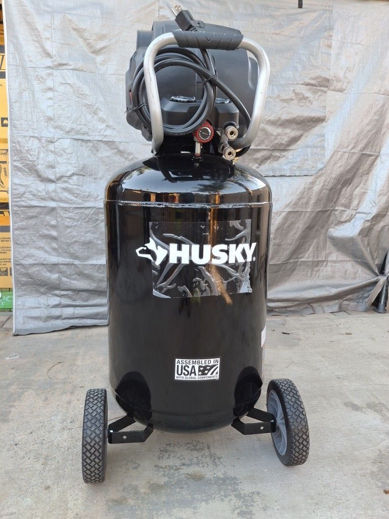 Husky 30 Gal. 200 PSI Air Compressor