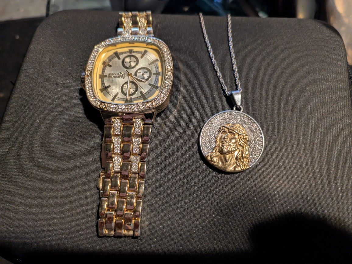 Watch And Neckless