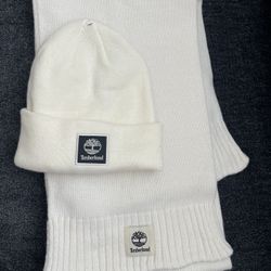 Timberland scarf and hat set