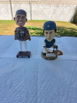 Los Angeles Dodger pins and bobbleheads Seager Scioscia