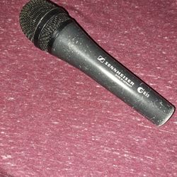Sennheiser 835 Microphone
