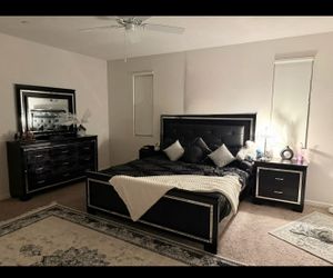 King size bed
