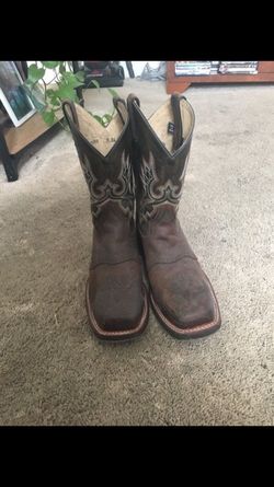 New steal toe boots