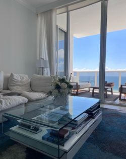 Luxury Modern Glass Coffee Table – Like New