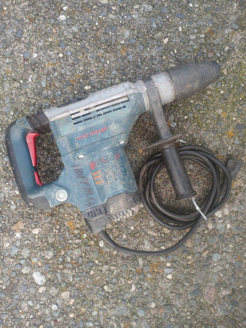 Bosch 11264 EVS. SDS Max Roto Rotary Hammer Chipping Drill  Fair Condition.  Many Other Tools. For Pick Up Fremont. No Low Ball Offers. No Trades 