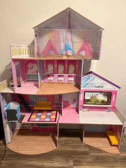 Barbie House