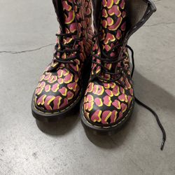 Women’s Boots
