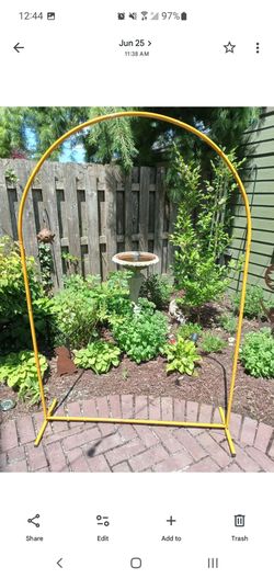 New golden yellow Arch perfect for parties wedding events photography