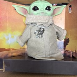 Baby Yoda (Grogu) Plushie