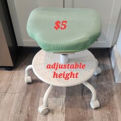 Rolling Stool