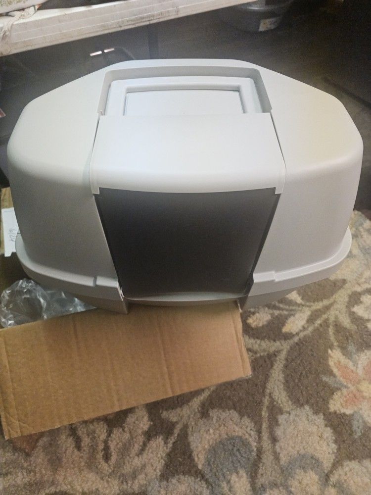 Cat Litter Box 