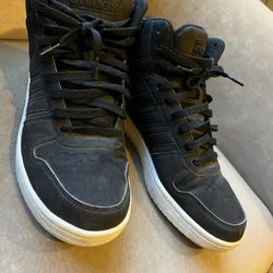 Adidas Shoes 9.5