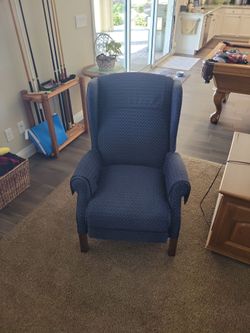 Recliner chair