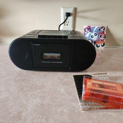 Onn Cassette Tape Radio/bluetooth Boombox Speaker