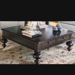 Very classy “Paula Deen “ coffee table