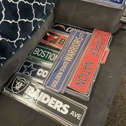 Metal Street Signs