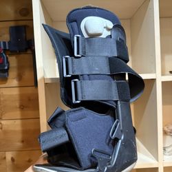 Boot/Brace