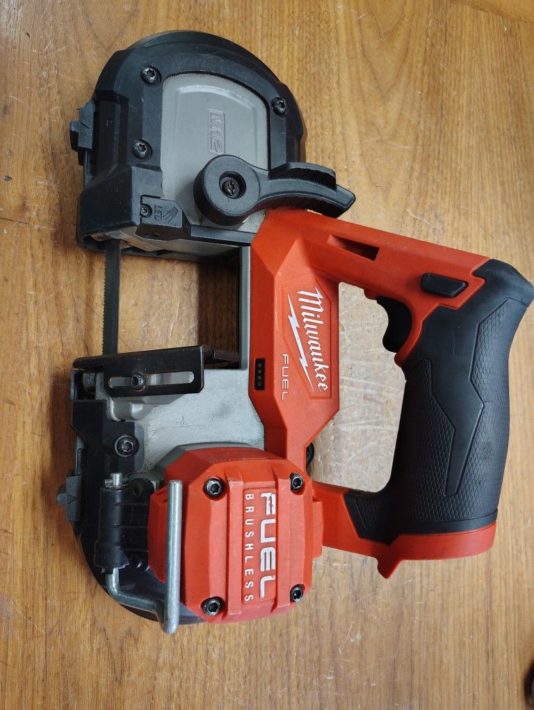 Milwaukee M12 Fuel Handsaw Used But In Great Condition Tool Only
