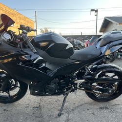 2019 Kawasaki Ninja 400