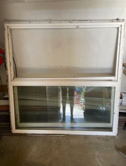 Window 4x4 ft Perfectly good !