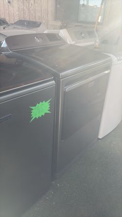 Nise whirlpool set washer and gas Driyer 3 months warranty free delivery 🚚