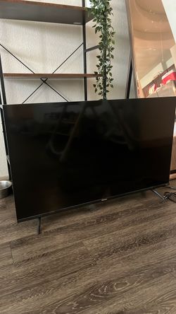 47 inch Hisense smart TV