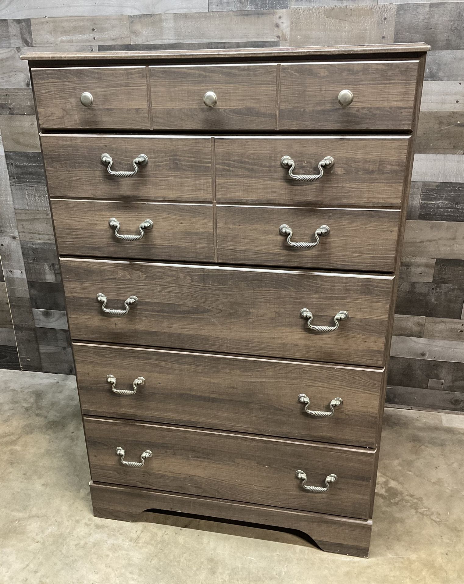 Phenomenal 5 Pull Modern Chest of Drawers Dressers