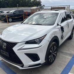 2019 Lexus Nx300 Nx200T For Part Only 