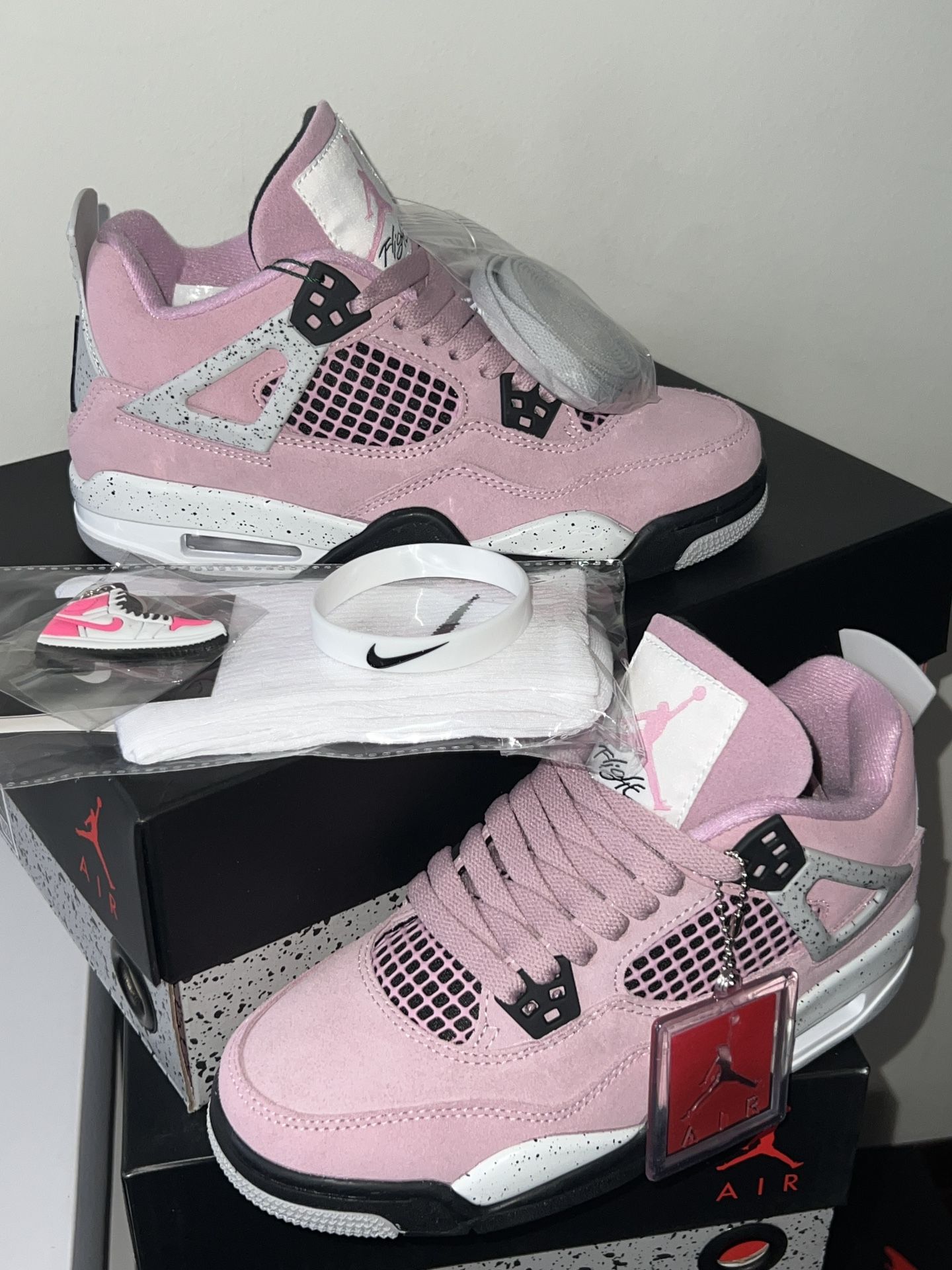 Jordan 4 Retro Orchid (Women's)