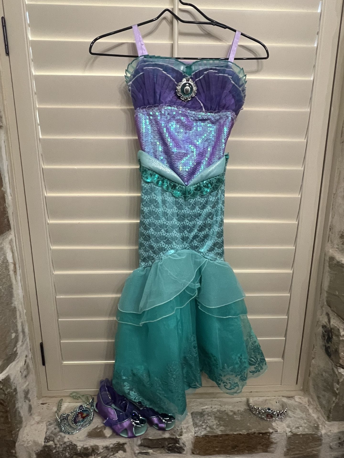 Disney Little Mermaid Costume Shoes & Crown Included 