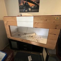 Free Reptile Cage 