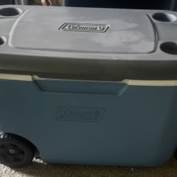 Coleman Cooler/ Hielera Coleman 