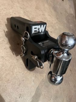 B&W Adjustable Trailer Hitch