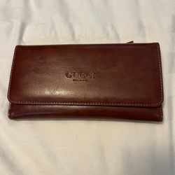 Real Vintage Gucci Wallet 