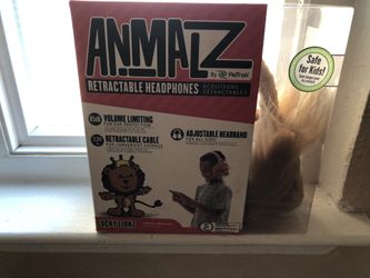 New Retractable Animalz Tangle-free Volume limiting Over Ear Headphones for Kids