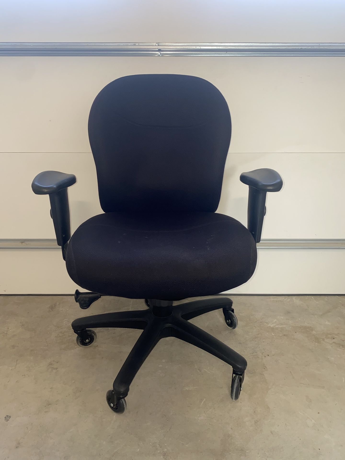 Rolling Office Chair
