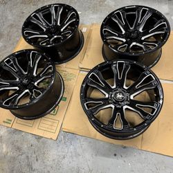  Chevy Silverado 1500 Black Widow package 20x9 6x5.5 or 6x139.7mm wheels 