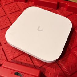 Ubiquiti Unifi Access point E7