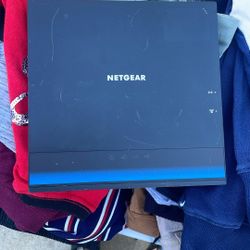 NETGEAR  Router