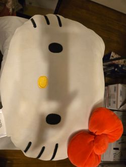 Hello kitty pillow