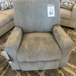 Rocker Recliner 