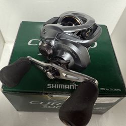 (Brand New in Box) Shimano Curado 200-HG Baitcasting Fishing Reel