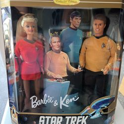 Vintage 1996 Star Trek, Barbie And Ken 30Th Anniversary Gift Set