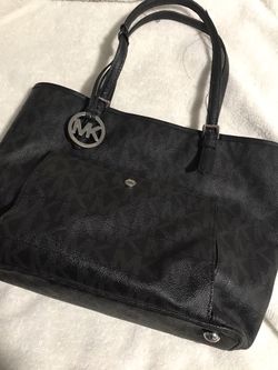 Michael kors tote