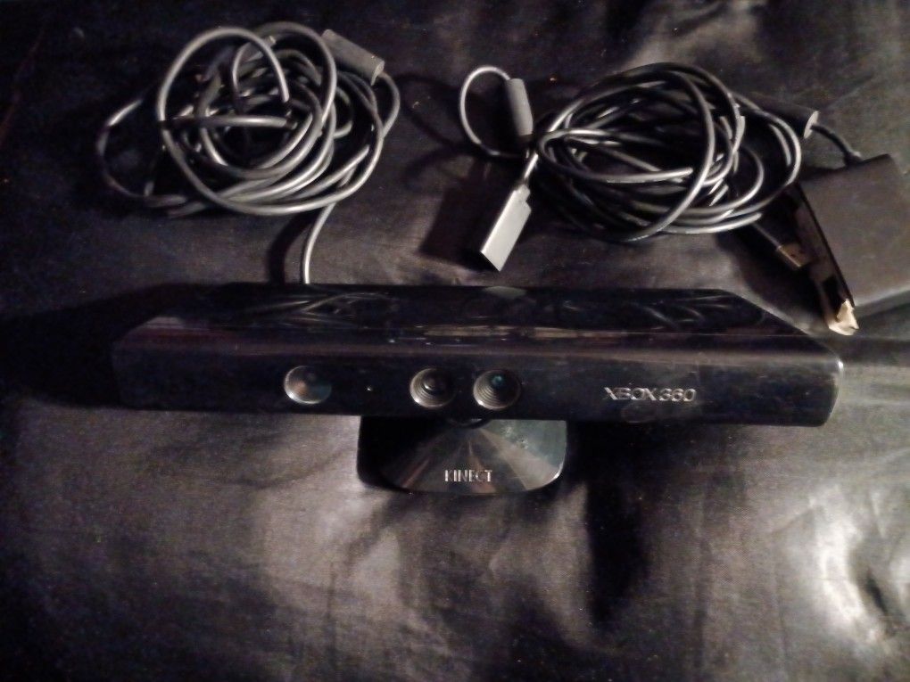 Xbox 360 Kinect / Great Condition/ Tested