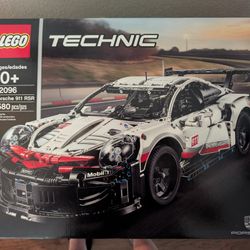 LEGO Technic Porsche 911 RSR 42096 – Brand New & Sealed