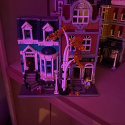 Lego Bookshop 